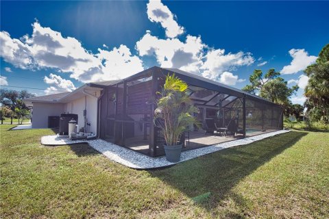 Villa ou maison à vendre à Rotonda, Floride: 3 chambres, 165.09 m2 № 2421984 - photo 25