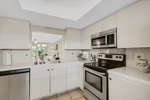 Купить кондоминиум в Венеция, Флорида 8 комнат, 99.87м2, № 1810653 - фото 14