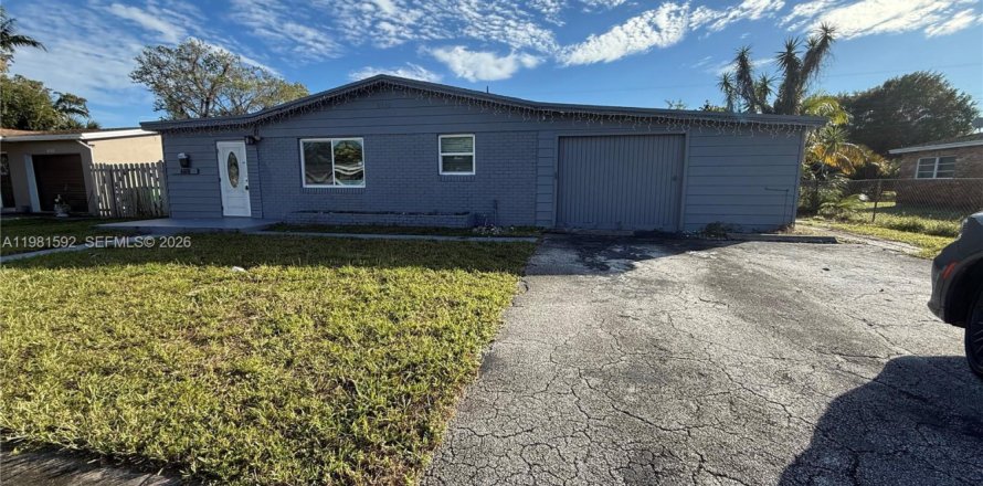 Дом в Санрайз, Флорида 3 спальни, 117.06м2 № 2043416