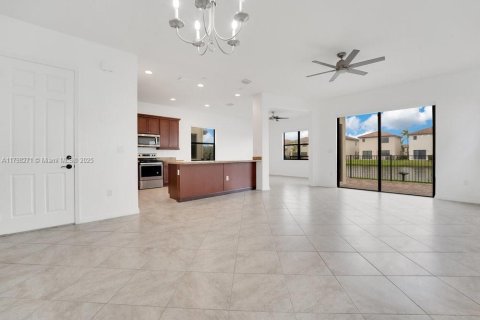 Villa ou maison à louer à Ave Maria, Floride: 3 chambres № 1861354 - photo 4