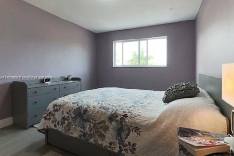 Купить кондоминиум в Халландейл-Бич, Флорида 2 спальни, 111.48м2, № 1981010 - фото 17