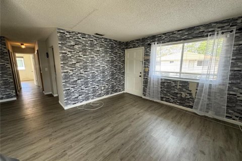 Copropriété à vendre à Clearwater, Floride: 2 chambres, 76.92 m2 № 1720199 - photo 3