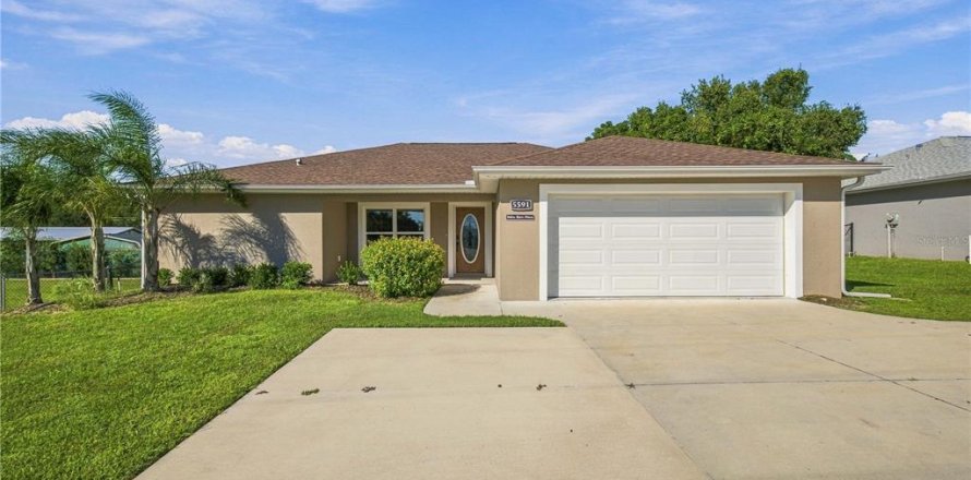 Villa ou maison à Ocala, Floride 4 chambres, 134.52 m2 № 2428890