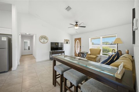 Villa ou maison à vendre à Ocala, Floride: 4 chambres, 134.52 m2 № 2428890 - photo 11