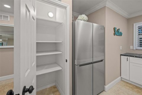 Condominio en venta en Sarasota, Florida, 2 dormitorios, 111.48 m2 № 2318769 - foto 19