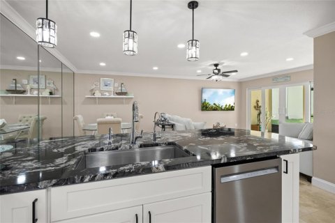 Condominio en venta en Sarasota, Florida, 2 dormitorios, 111.48 m2 № 2318769 - foto 16