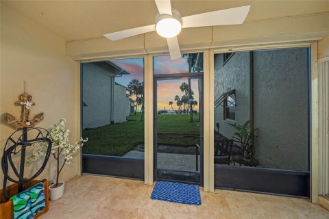 Condominio en venta en Sarasota, Florida, 2 dormitorios, 111.48 m2 № 2318769 - foto 28