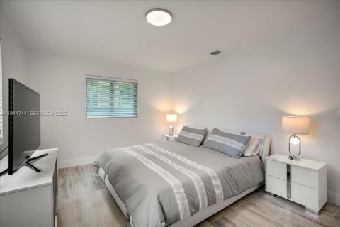 Купить виллу или дом в Майами, Флорида 3 спальни, 110.74м2, № 2152833 - фото 20