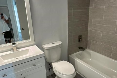 Copropriété à louer à Miami, Floride: 2 chambres, 78.97 m2 № 1987288 - photo 6