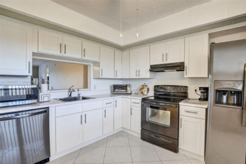 Copropriété à vendre à Pembroke Pines, Floride: 1 chambre, 87.33 m2 № 1970341 - photo 3
