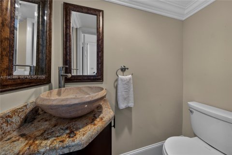 Adosado en venta en Hillsboro Beach, Florida, 6 dormitorios, 870.31 m2 № 2004938 - foto 21