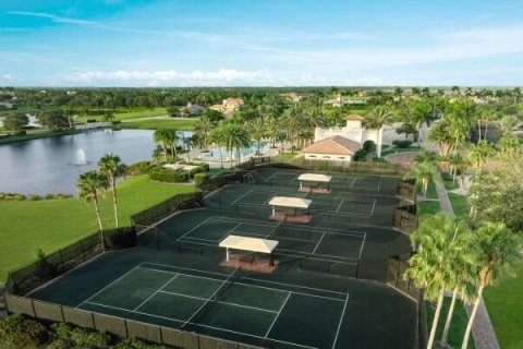 Casa en venta en Port St. Lucie, Florida, 3 dormitorios, 267.56 m2 № 2268323 - foto 25