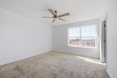 Townhouse in Davenport, Florida 4 bedrooms, 181.16 sq.m. № 2205702 - photo 29