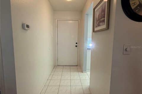 Condo in Clearwater, Florida, 2 bedrooms  № 1586033 - photo 2