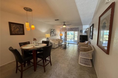 Condo in Clearwater, Florida, 2 bedrooms  № 1586033 - photo 15
