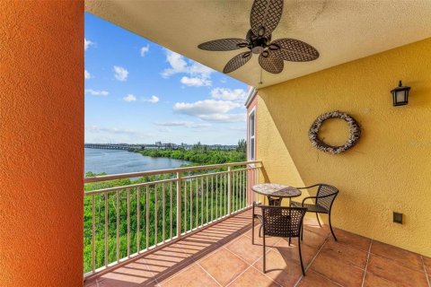 Copropriété à louer à Palmetto, Floride: 2 chambres, 157.56 m2 № 2108404 - photo 24