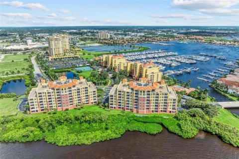 Copropriété à louer à Palmetto, Floride: 2 chambres, 157.56 m2 № 2108404 - photo 26
