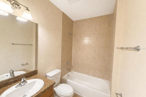 Copropriété à louer à Punta Gorda, Floride: 3 chambres, 120.77 m2 № 2434933 - photo 9