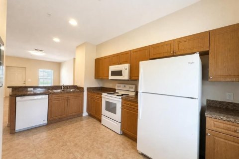 Copropriété à louer à Punta Gorda, Floride: 3 chambres, 120.77 m2 № 2434933 - photo 5