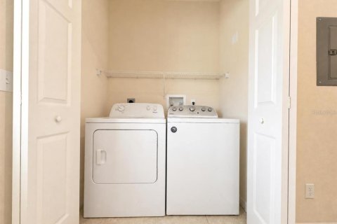 Copropriété à louer à Punta Gorda, Floride: 3 chambres, 120.77 m2 № 2434933 - photo 11