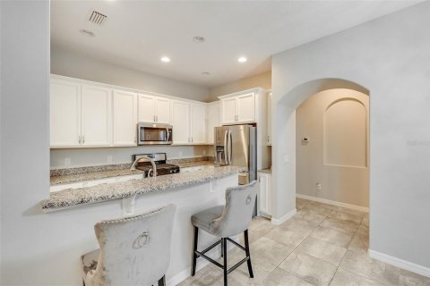 House in Melbourne, Florida 3 bedrooms, 189.89 sq.m. № 2296774 - photo 7