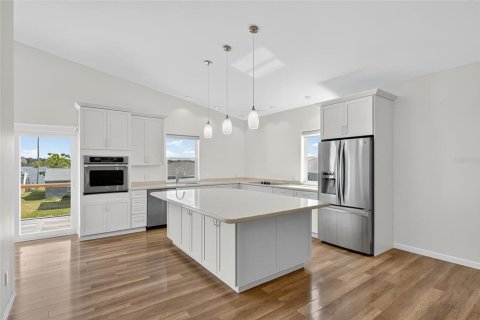 Casa en venta en Redington Shores, Florida, 3 dormitorios, 168.9 m2 № 1917283 - foto 15