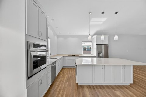 Casa en venta en Redington Shores, Florida, 3 dormitorios, 168.9 m2 № 1917283 - foto 24