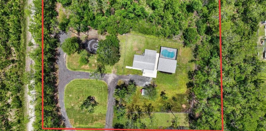 House in Ormond Beach, Florida 2 bedrooms, 97.55 sq.m. № 2220868