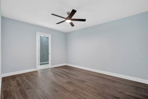 House in Ormond Beach, Florida 2 bedrooms, 97.55 sq.m. № 2220868 - photo 28