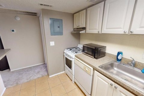 Copropriété à vendre à Altamonte Springs, Floride: 2 chambres, 92.16 m2 № 1773697 - photo 8