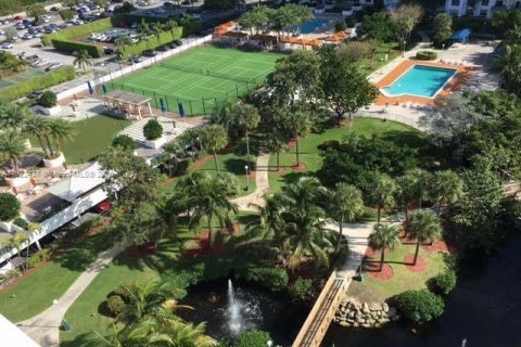 Copropriété à louer à Aventura, Floride: 2 chambres, 113.34 m2 № 1976977 - photo 13