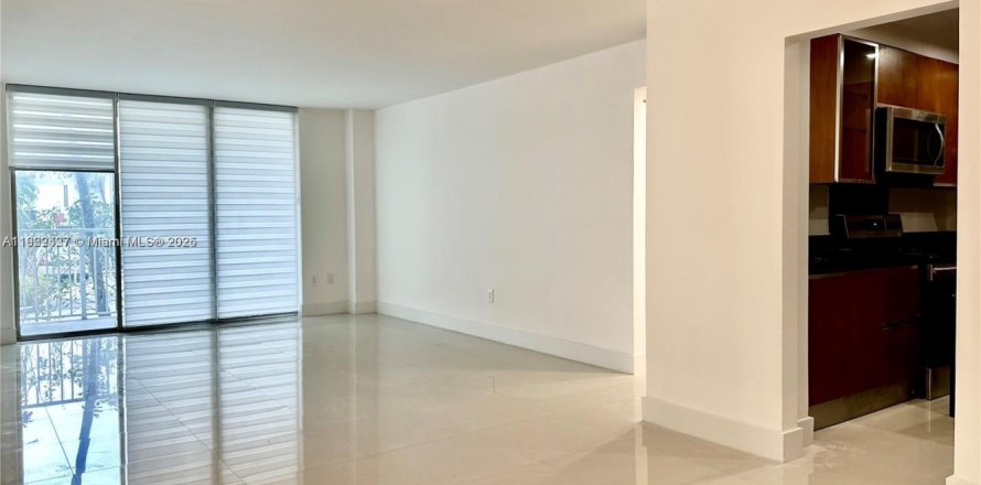 Condo à Aventura, Floride, 2 chambres  № 1976977