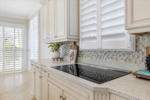 House in St. Lucie, Florida 3 bedrooms, 218.41 sq.m. № 2048869 - photo 10