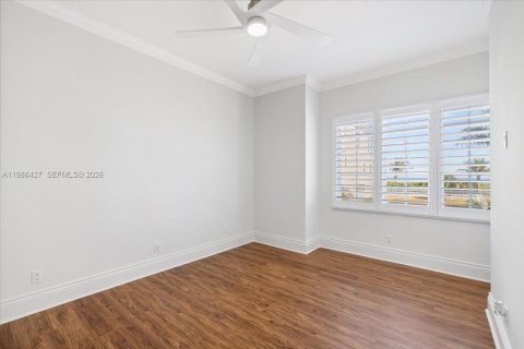 House in St. Lucie, Florida 3 bedrooms, 218.41 sq.m. № 2048869 - photo 24