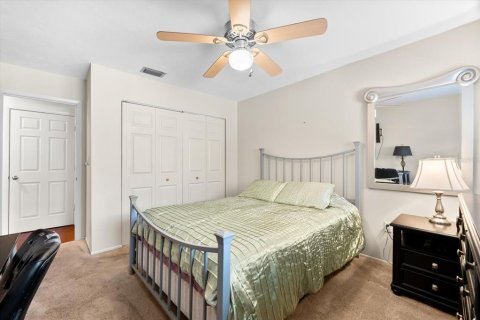 House in Sarasota, Florida 2 bedrooms, 112.6 sq.m. № 1915854 - photo 30