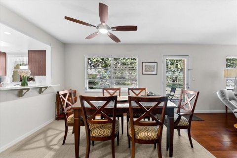 House in Sarasota, Florida 2 bedrooms, 112.6 sq.m. № 1915854 - photo 6