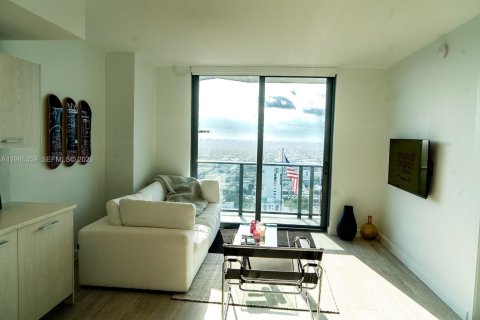 Copropriété à louer à Miami, Floride: 1 chambre, 50.26 m2 № 2047955 - photo 3