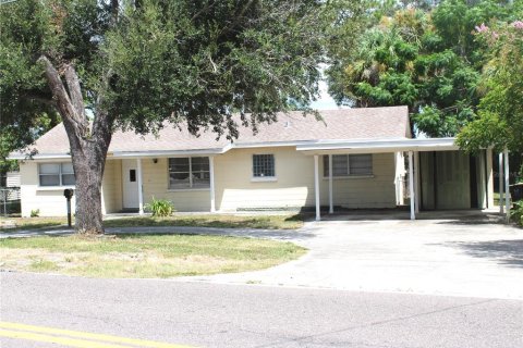 Villa ou maison à Lakeland, Floride 4 chambres, 128.02 m2 № 2320878