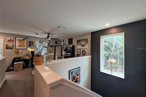 Casa en venta en Weeki Wachee, Florida, 4 dormitorios, 272.02 m2 № 2215444 - foto 16