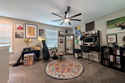 Casa en venta en Weeki Wachee, Florida, 4 dormitorios, 272.02 m2 № 2215444 - foto 17