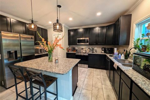 Casa en venta en Weeki Wachee, Florida, 4 dormitorios, 272.02 m2 № 2215444 - foto 10