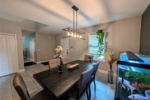 Casa en venta en Weeki Wachee, Florida, 4 dormitorios, 272.02 m2 № 2215444 - foto 12