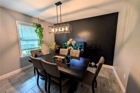 Casa en venta en Weeki Wachee, Florida, 4 dormitorios, 272.02 m2 № 2215444 - foto 13