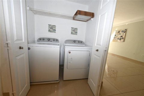 Купить кондоминиум в Сарасота, Флорида 4 комнаты, 103.68м2, № 1917665 - фото 11