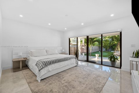 Villa ou maison à vendre à Miami, Floride: 4 chambres, 218.88 m2 № 1941942 - photo 20