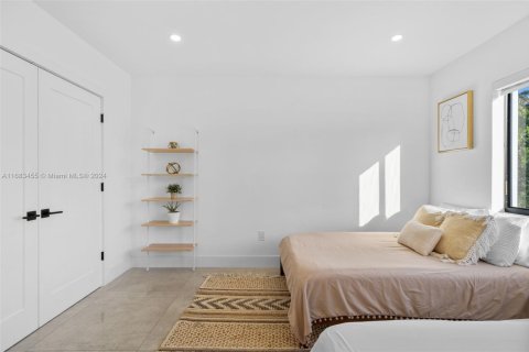 Villa ou maison à vendre à Miami, Floride: 4 chambres, 218.88 m2 № 1941942 - photo 28
