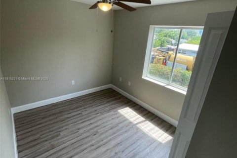 Touwnhouse à vendre à Fort Lauderdale, Floride: 3 chambres, 95.88 m2 № 1766786 - photo 12
