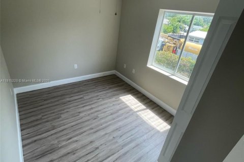 Touwnhouse à vendre à Fort Lauderdale, Floride: 3 chambres, 95.88 m2 № 1766786 - photo 7