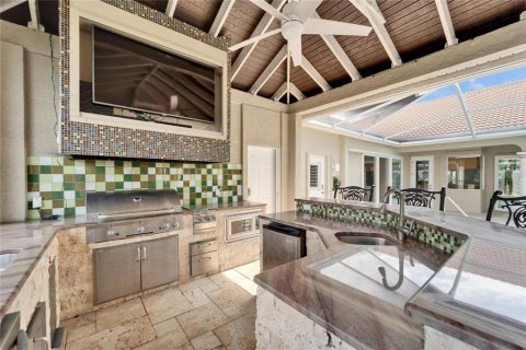 Casa en venta en Apollo Beach, Florida, 4 dormitorios, 260.68 m2 № 1552163 - foto 4