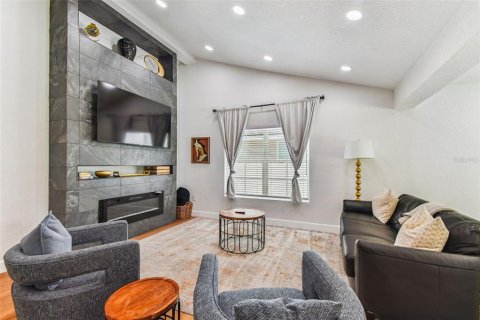 Casa en venta en Tampa, Florida, 4 dormitorios, 197.05 m2 № 1887119 - foto 28